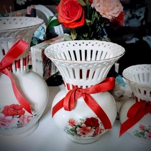 Vintage Formalities Vases